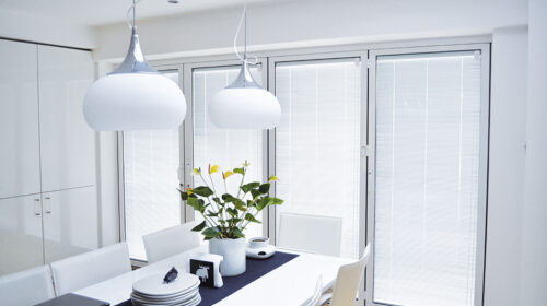 ScreenLine®: geïntegreerde zonwering tussen glas uitgelegd